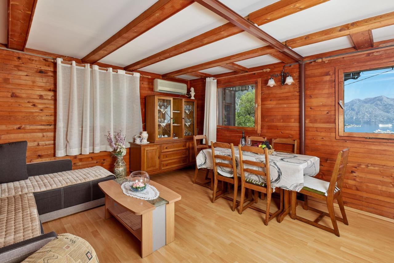 Villa Vukicevic House Cattaro Esterno foto